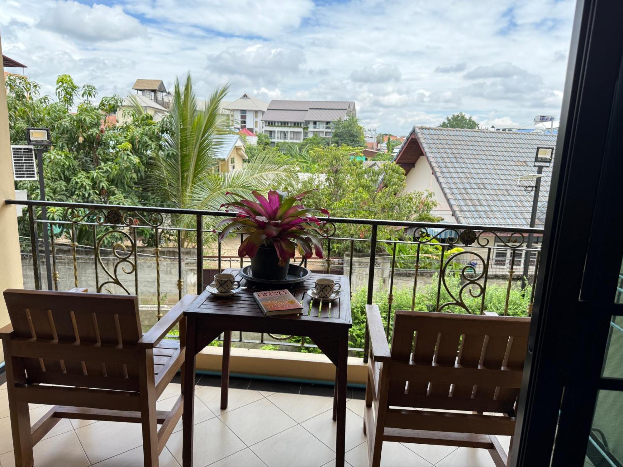 Aparthotel Laph Kham House Chiang Mai Exterior foto